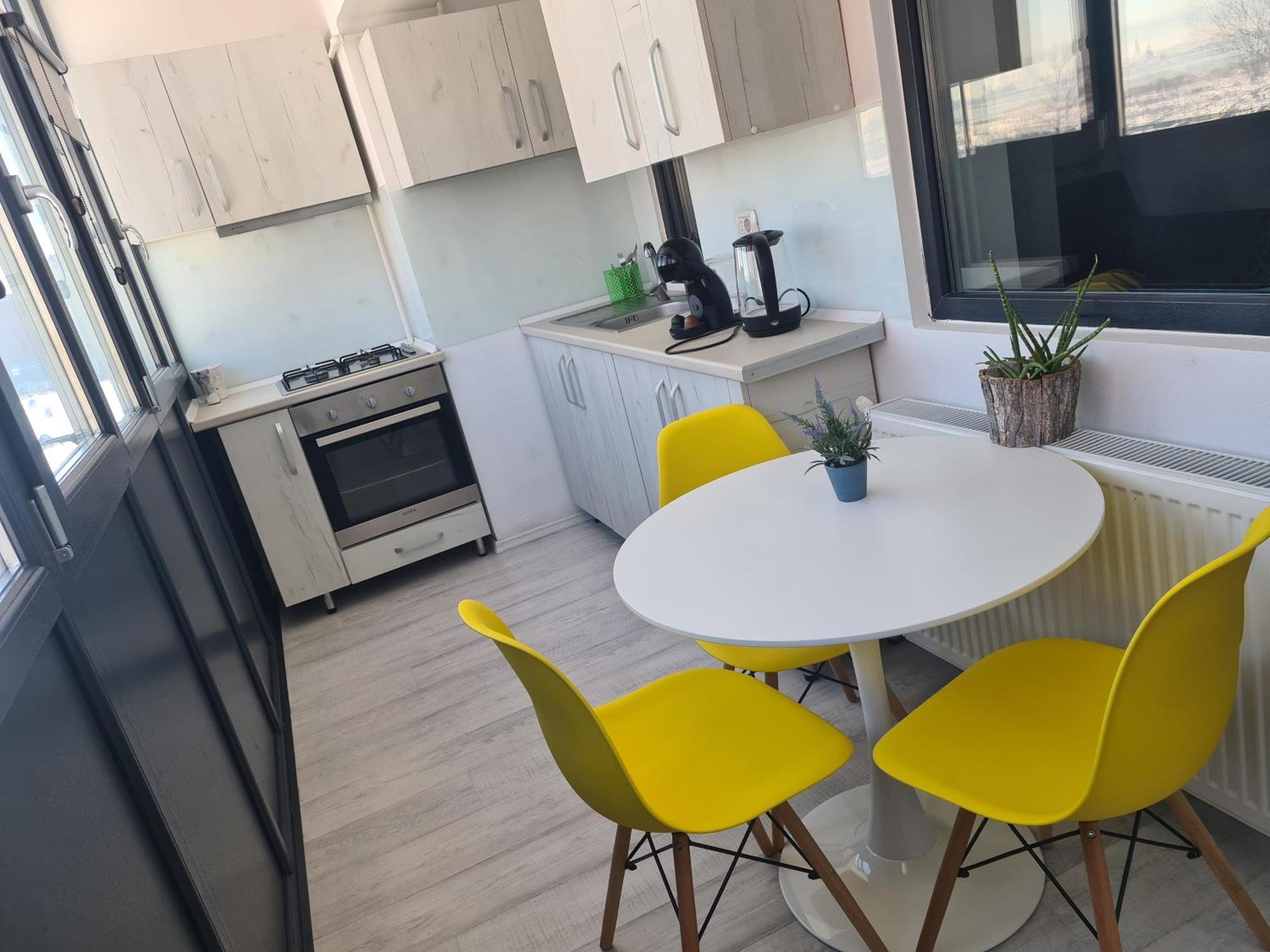 Luxury Apartments Mall V Bacău Екстериор снимка